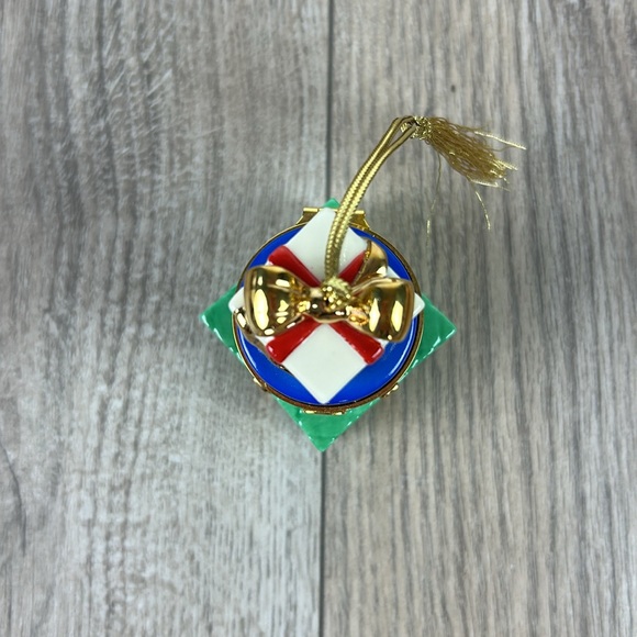 Perfect Lenox Hinged Christmas Gift Boxes Ornament Trinket Box - Picture 4 of 8